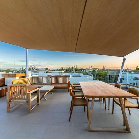 Penthouse 13 - One Bay Residence With Private Rooftop Terrace And Dip In Pool Pereybere Beach Εξωτερικό φωτογραφία