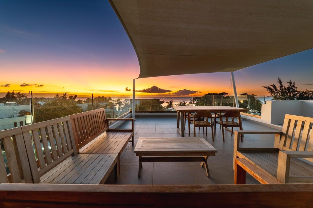 Penthouse 13 - One Bay Residence With Private Rooftop Terrace And Dip In Pool Pereybere Beach Εξωτερικό φωτογραφία