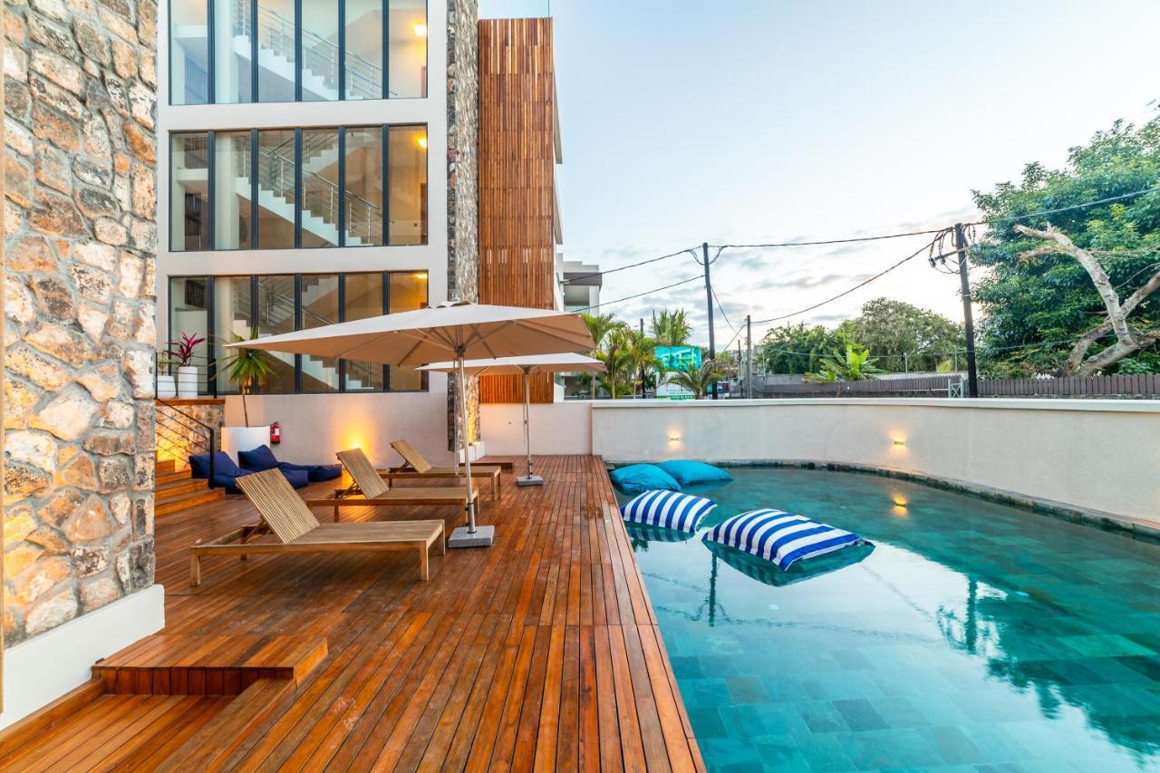 Penthouse 13 - One Bay Residence With Private Rooftop Terrace And Dip In Pool Pereybere Beach Εξωτερικό φωτογραφία